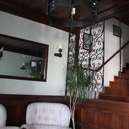 Hot Water Отель типа 